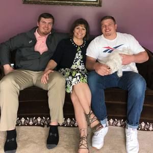 Meet your Posher, Cameron